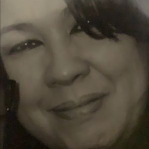 Meet your Posher, Evelyn